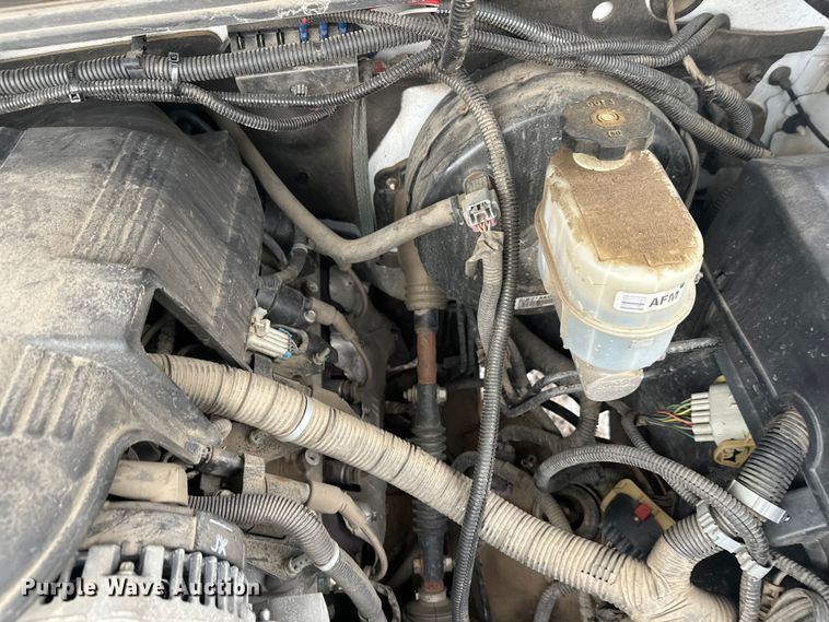 image for item ES2592 2012 Chevrolet Silverado 1500 pickup truck