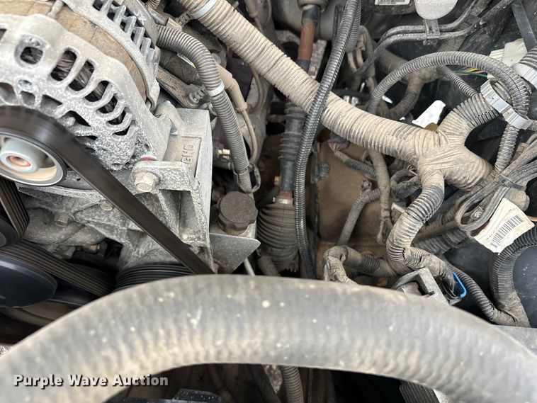 image for item ES2592 2012 Chevrolet Silverado 1500 pickup truck