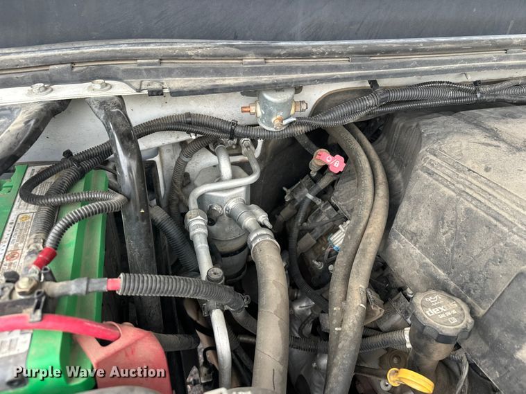 image for item ES2592 2012 Chevrolet Silverado 1500 pickup truck