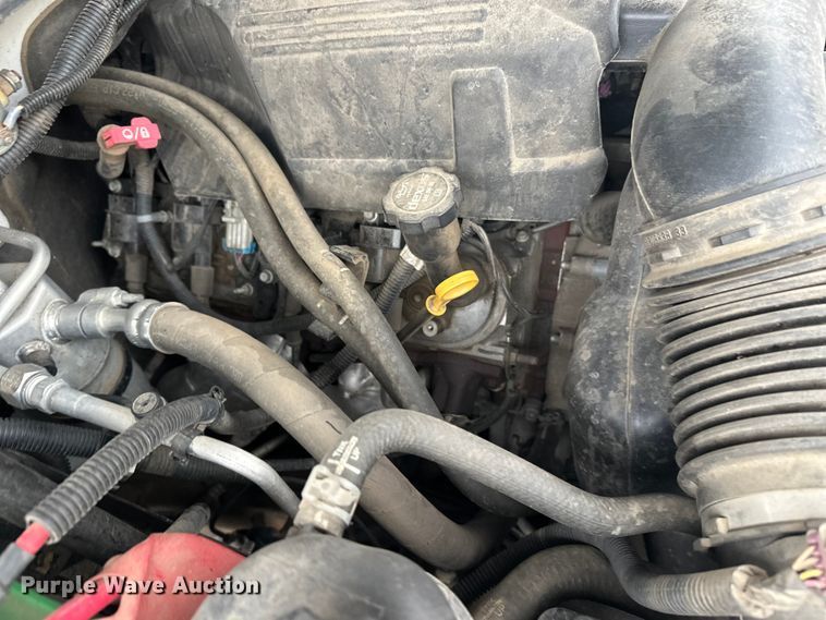 image for item ES2592 2012 Chevrolet Silverado 1500 pickup truck