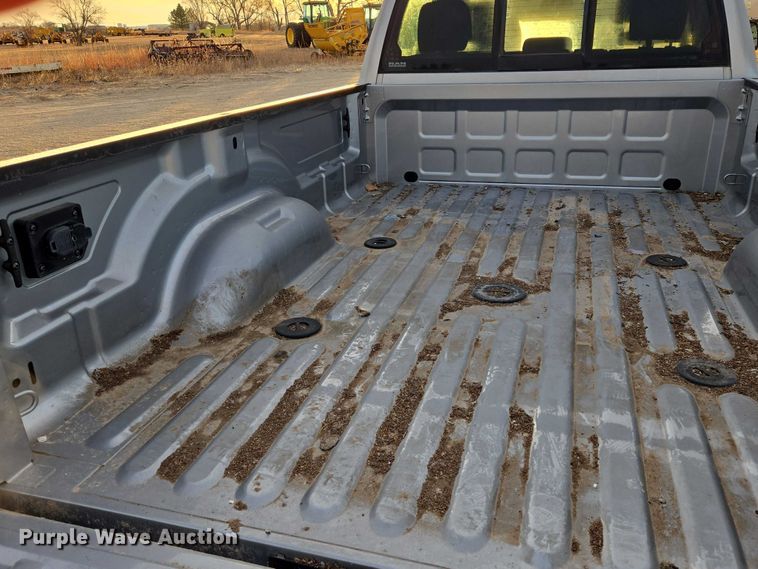 image for item ES2659 2020 RAM 3500HD Crew Cab pickup truck