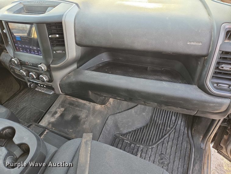 image for item ES2659 2020 RAM 3500HD Crew Cab pickup truck