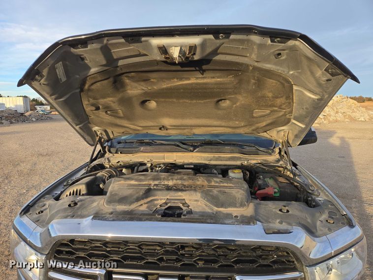 image for item ES2659 2020 RAM 3500HD Crew Cab pickup truck