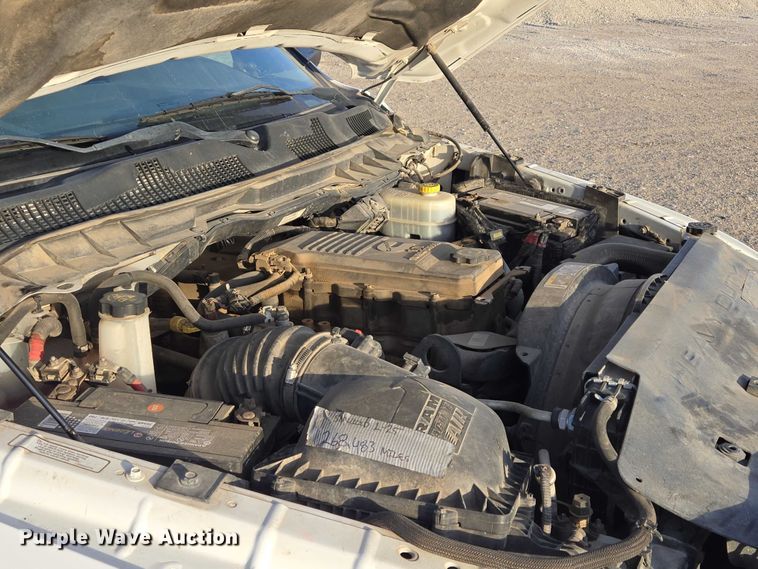 image for item ES2660 2016 RAM 3500HD Crew Cab pickup truck