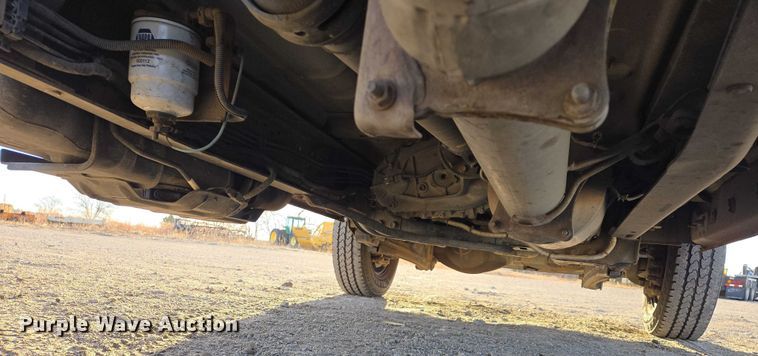 image for item ES2661 2018 RAM 3500HD Crew Cab truck cab and chassis