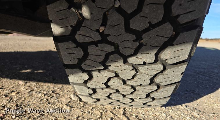 image for item ES2663 2007 Ford F150 Super Duty XL Ext. Cab pickup truck