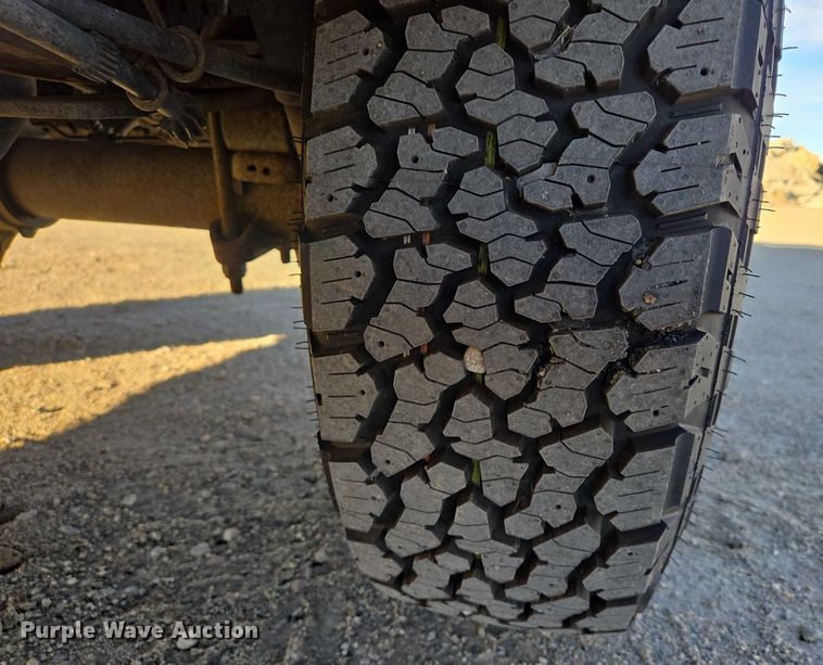 image for item ES2663 2007 Ford F150 Super Duty XL Ext. Cab pickup truck