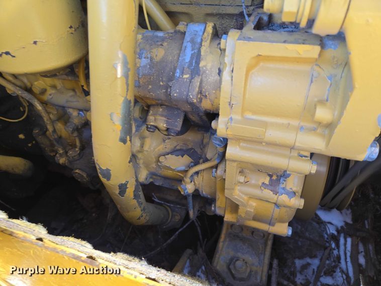 image for item ES2669 1986 Fiatallis FL14E track loader