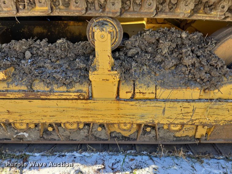 image for item ES2669 1986 Fiatallis FL14E track loader