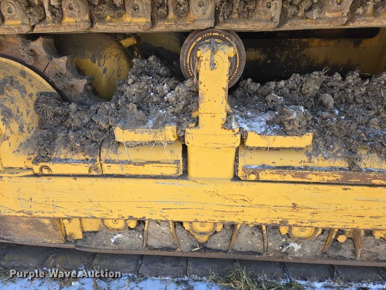 image for item ES2669 1986 Fiatallis FL14E track loader