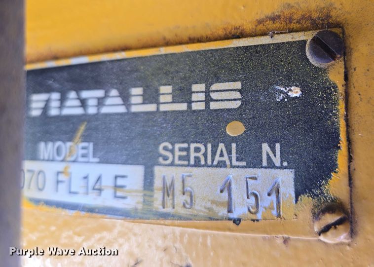 image for item ES2669 1986 Fiatallis FL14E track loader