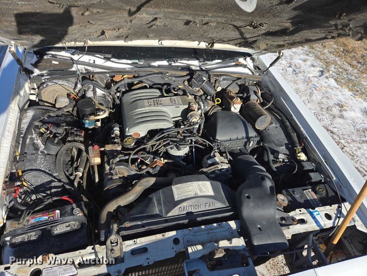 image for item ES2671 1989 Lincoln Town Car 