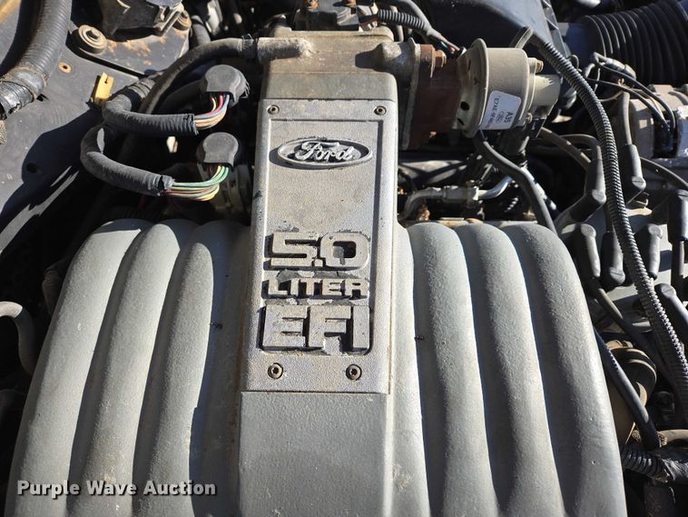 image for item ES2671 1989 Lincoln Town Car 