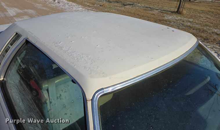 image for item ES2672 1977 Chevrolet Monte Carlo 