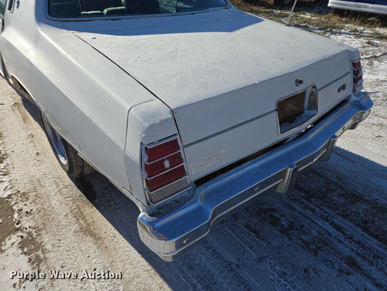 image for item ES2672 1977 Chevrolet Monte Carlo 