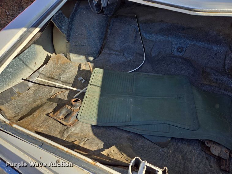 image for item ES2672 1977 Chevrolet Monte Carlo 