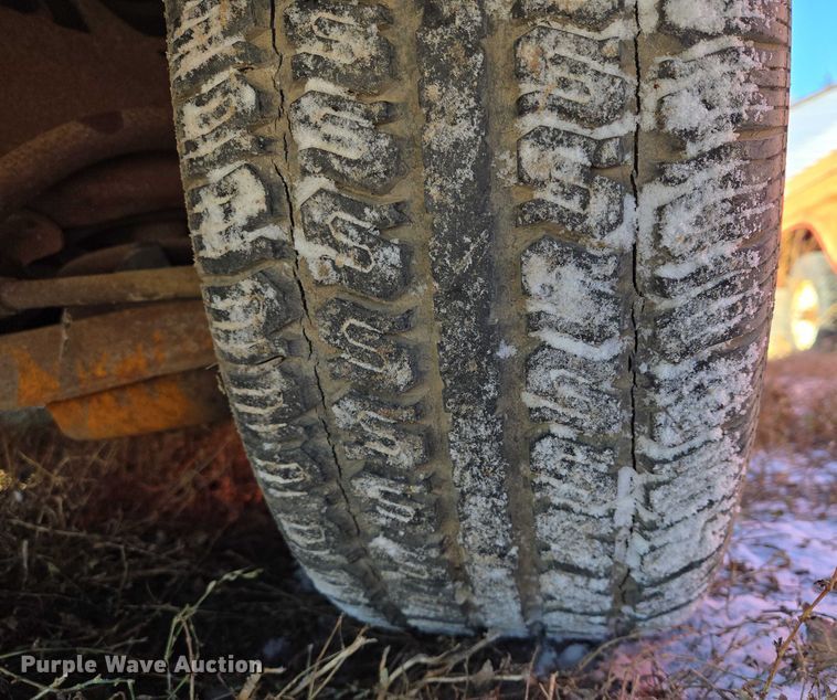 image for item ES2672 1977 Chevrolet Monte Carlo 