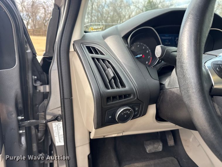 image for item ES5511 2012 Ford Focus 