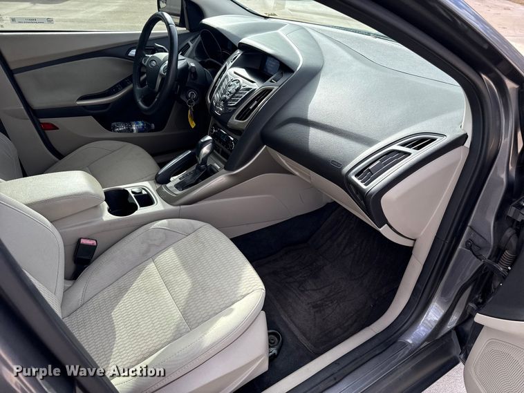 image for item ES5511 2012 Ford Focus 