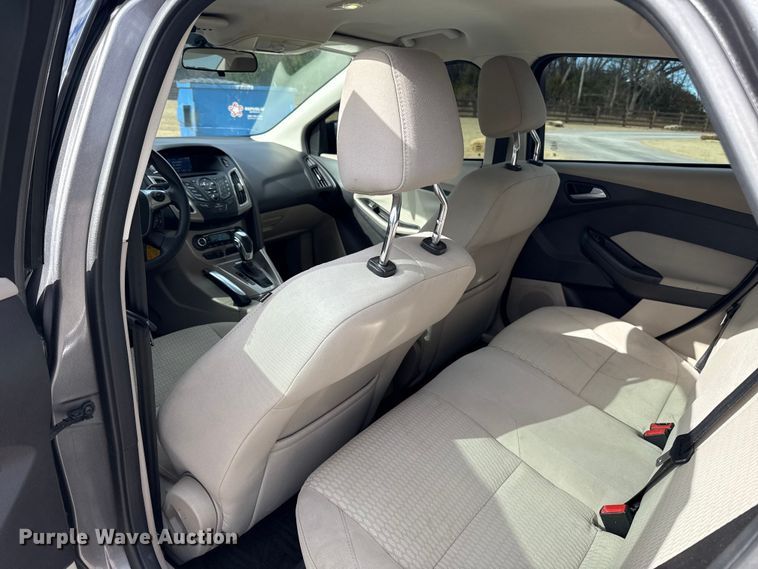 image for item ES5511 2012 Ford Focus 