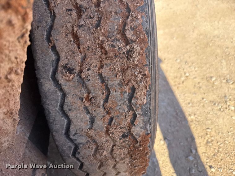 image for item ES5512 2021 Hull Porter Trailers utility trailer