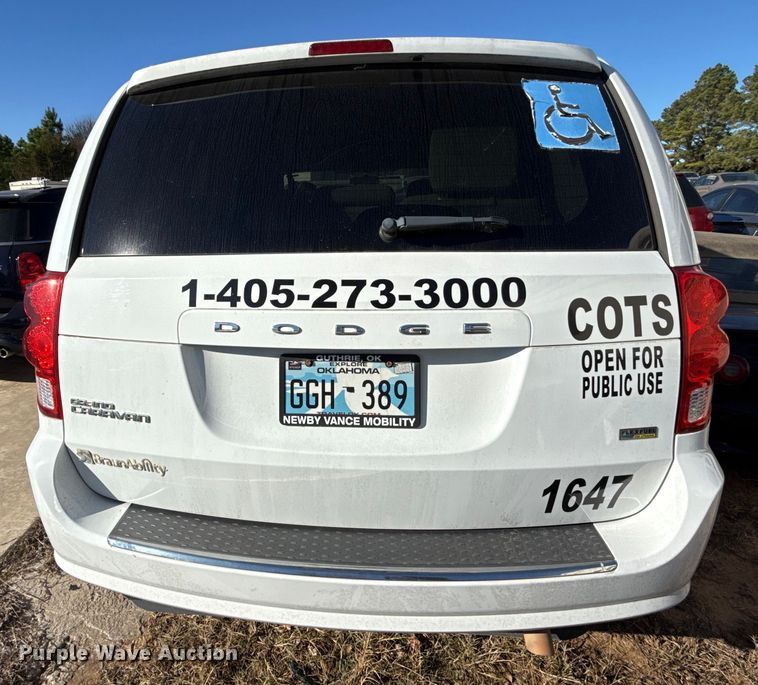 image for item ES5585 2016 Dodge Grand Caravan handicap accessible van