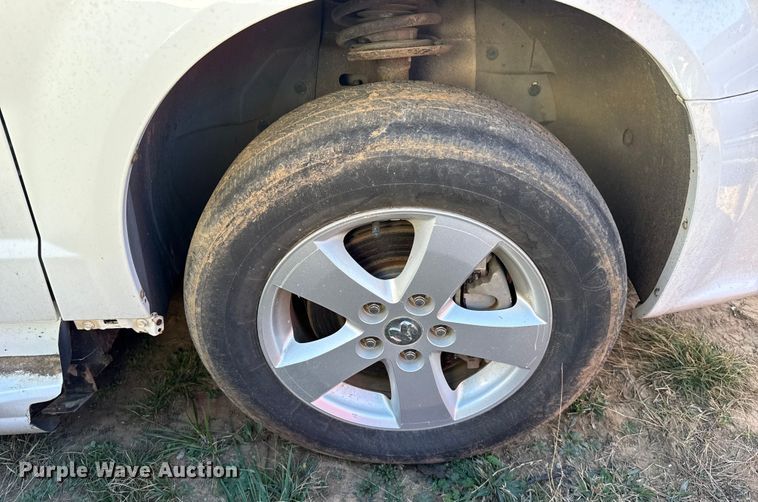 image for item ES5585 2016 Dodge Grand Caravan handicap accessible van