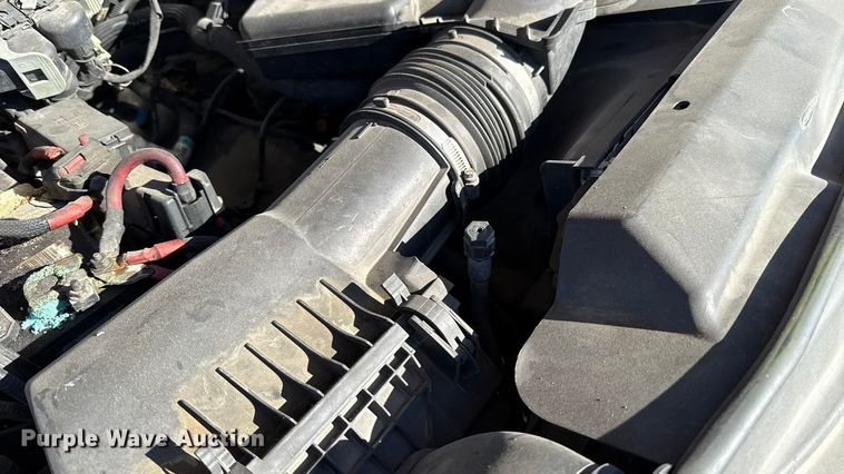 image for item ES5588 2020 Ford F350 Super Duty utility bed pickup truck