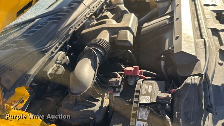 image for item ES5594 2019 Ford F350 Super Duty XL utility bed pickup truck