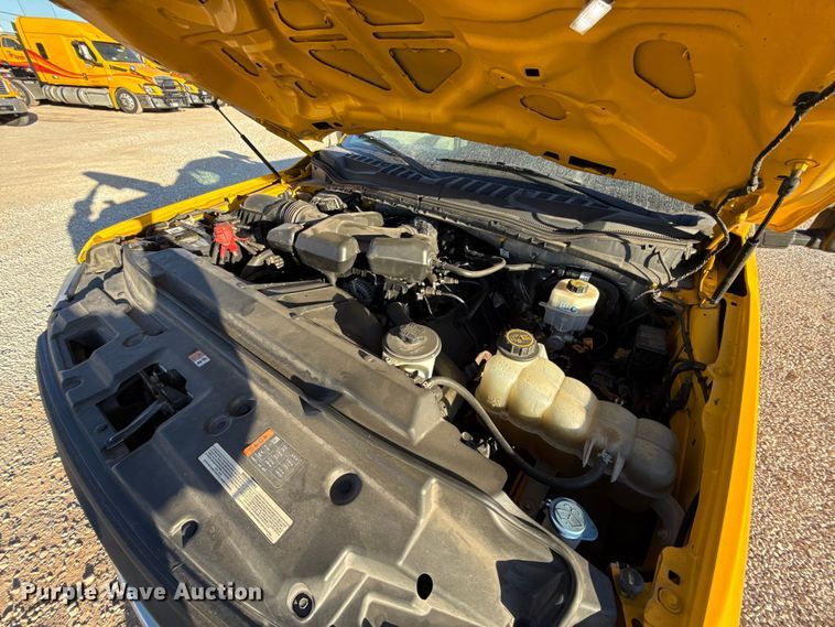 image for item ES5594 2019 Ford F350 Super Duty XL utility bed pickup truck