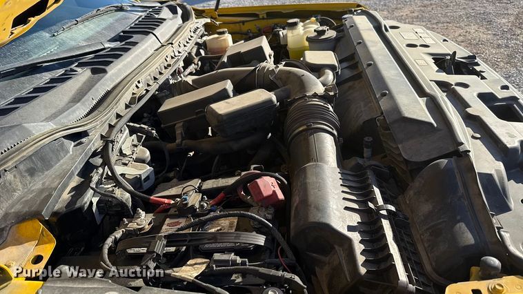 image for item ES5595 2022 Ford F350 Super Duty utility bed pickup truck