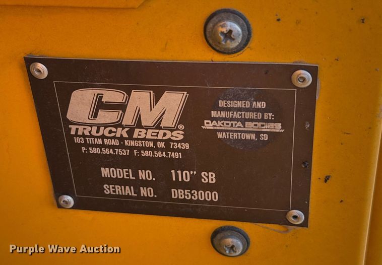 image for item ES5595 2022 Ford F350 Super Duty utility bed pickup truck