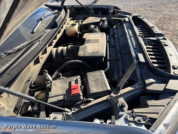 image for item ES5596 2023 Chevrolet Silverado 1500 Crew Cab pickup truck