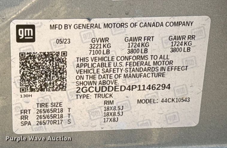 image for item ES5596 2023 Chevrolet Silverado 1500 Crew Cab pickup truck