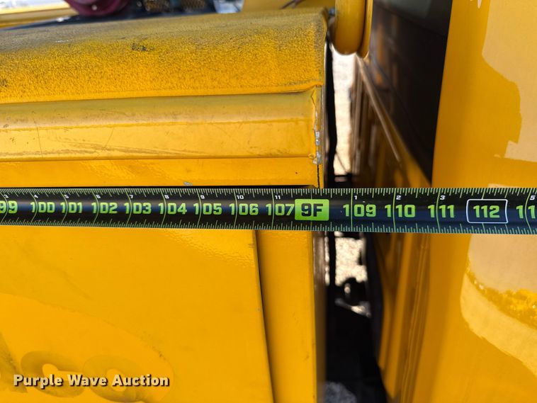 image for item ES5597 2019 Ford F350 Super Duty utility bed pickup truck