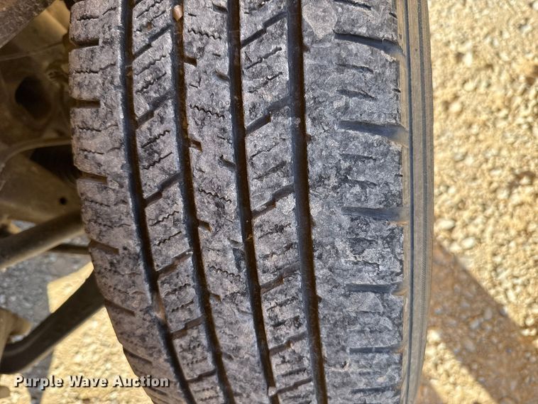 image for item ES5599 2016 Chevrolet Silverado 2500HD Crew Cab pickup truck