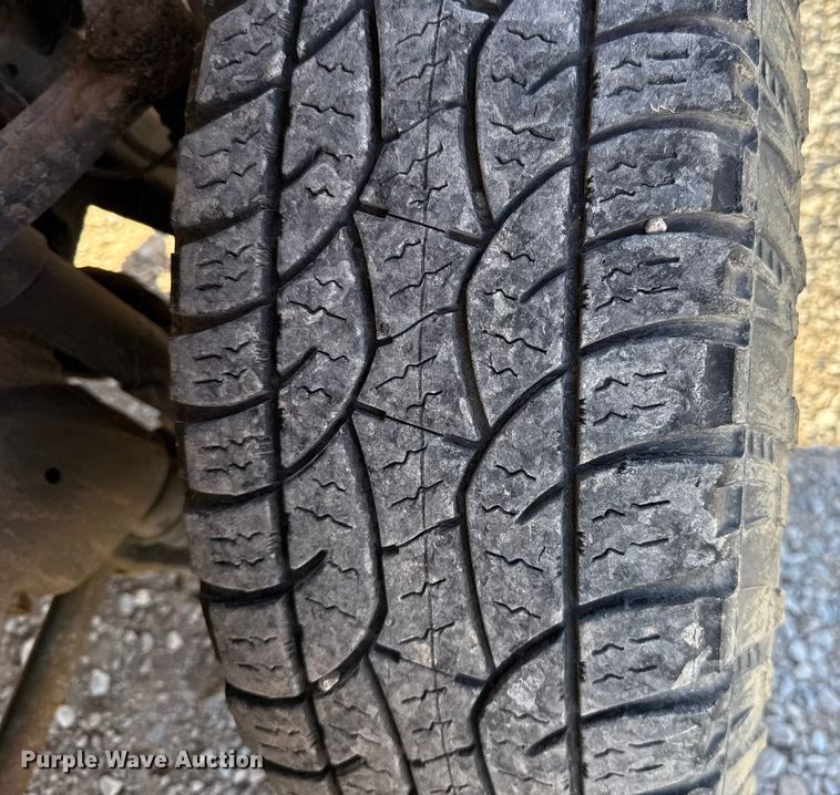 image for item ES5599 2016 Chevrolet Silverado 2500HD Crew Cab pickup truck