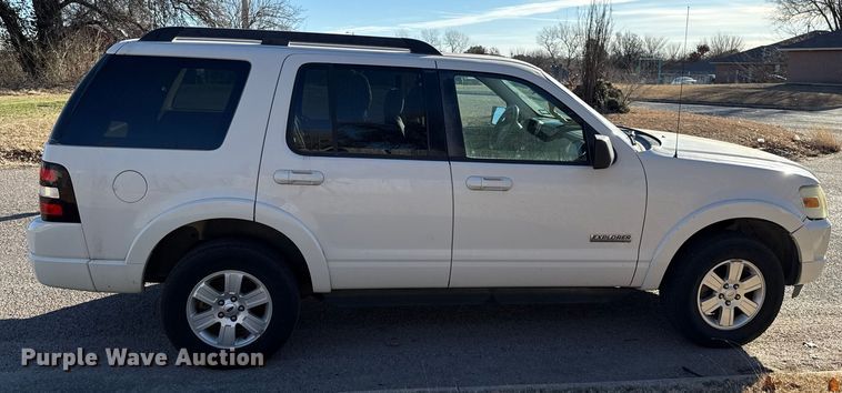 image for item ES5613 2008 Ford Explorer XLT SUV