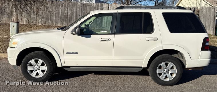 image for item ES5613 2008 Ford Explorer XLT SUV