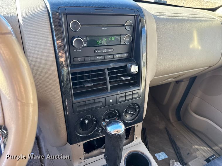 image for item ES5613 2008 Ford Explorer XLT SUV