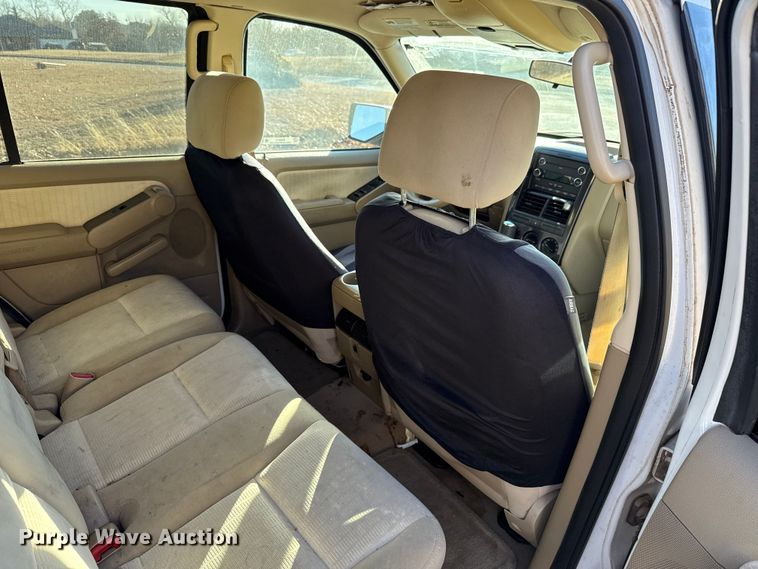 image for item ES5613 2008 Ford Explorer XLT SUV