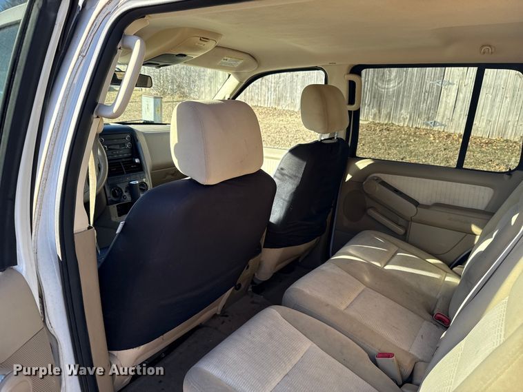 image for item ES5613 2008 Ford Explorer XLT SUV