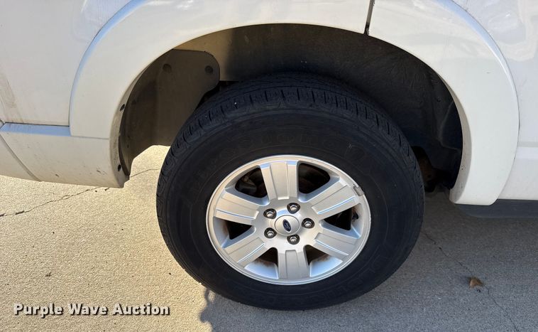 image for item ES5613 2008 Ford Explorer XLT SUV