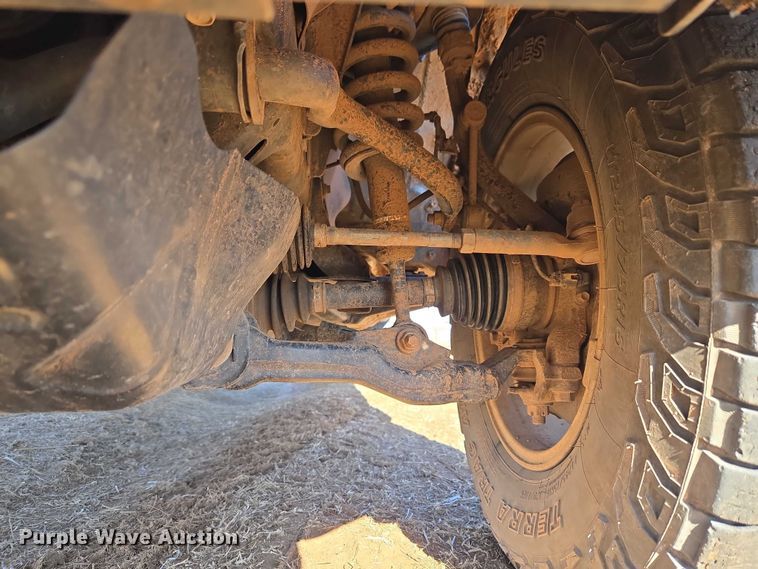 image for item ET1099 2013 Toyota Tacoma Crew Cab pickup truck