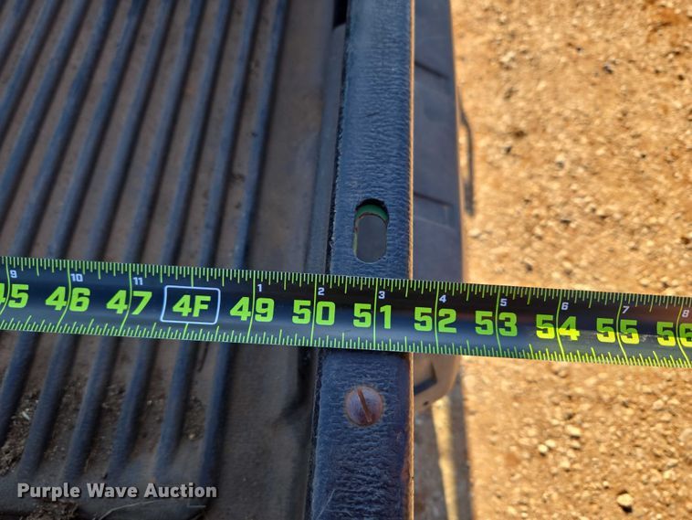 image for item ET1100 2008 John Deere 850D utility vehicle