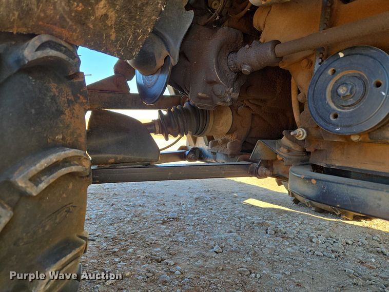 image for item ET1100 2008 John Deere 850D utility vehicle