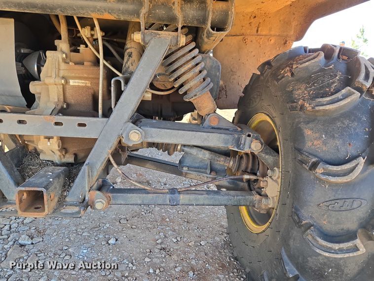 image for item ET1100 2008 John Deere 850D utility vehicle