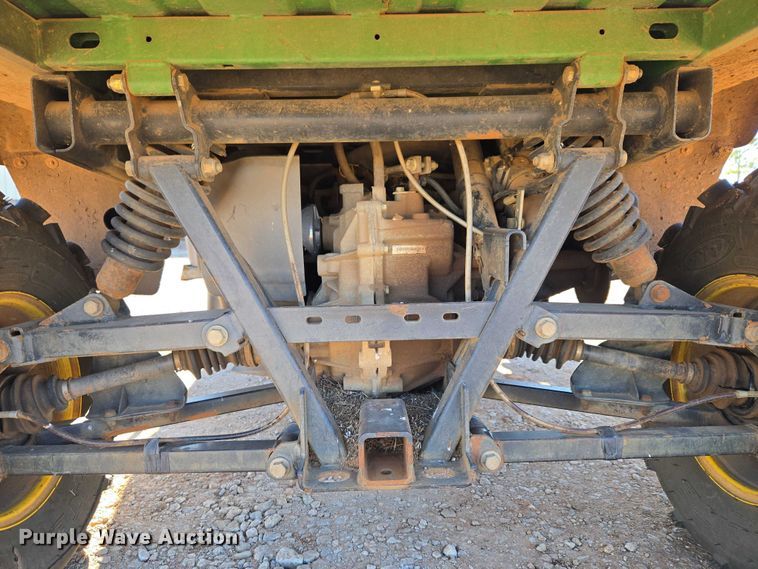 image for item ET1100 2008 John Deere 850D utility vehicle