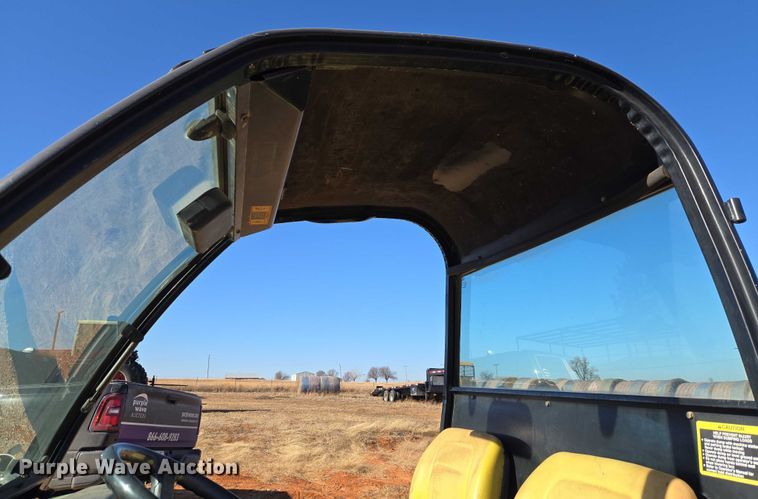 image for item ET1100 2008 John Deere 850D utility vehicle