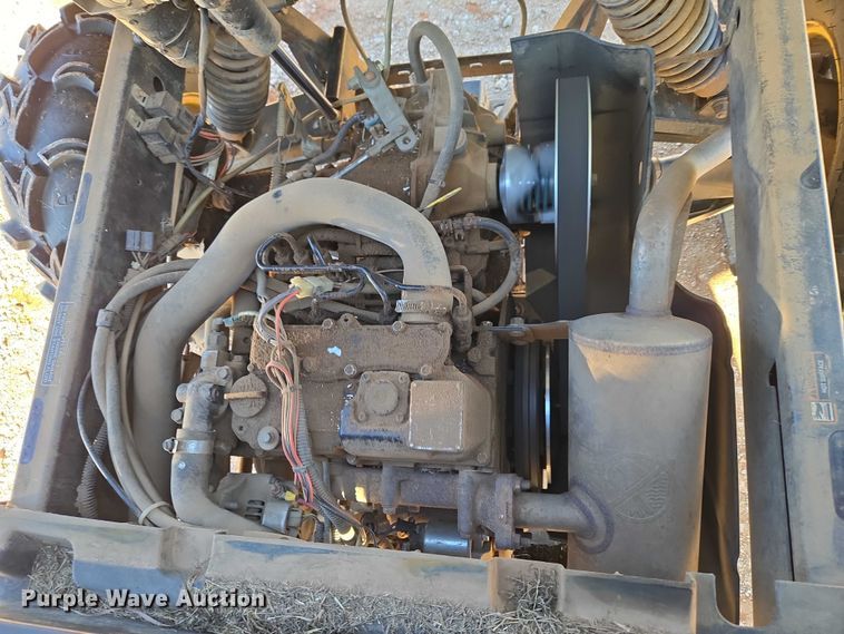 image for item ET1100 2008 John Deere 850D utility vehicle